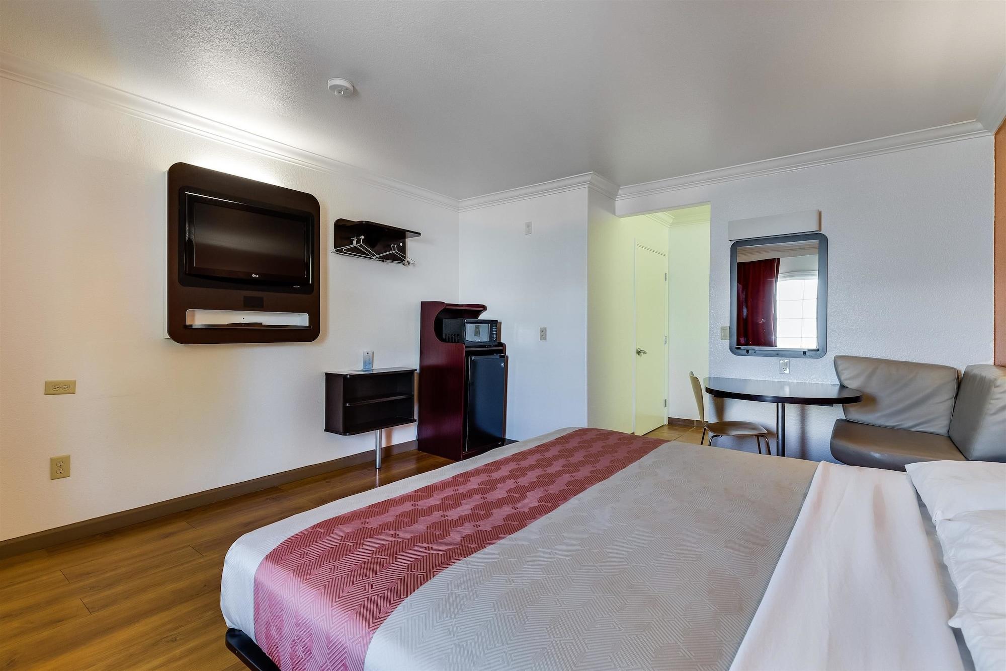Motel 6-San Jose, Ca - Convention Center Екстериор снимка