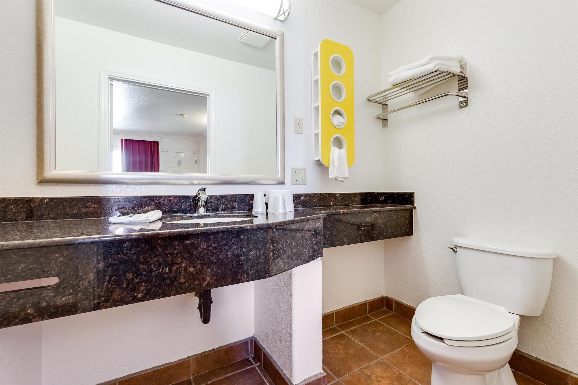 Motel 6-San Jose, Ca - Convention Center Екстериор снимка