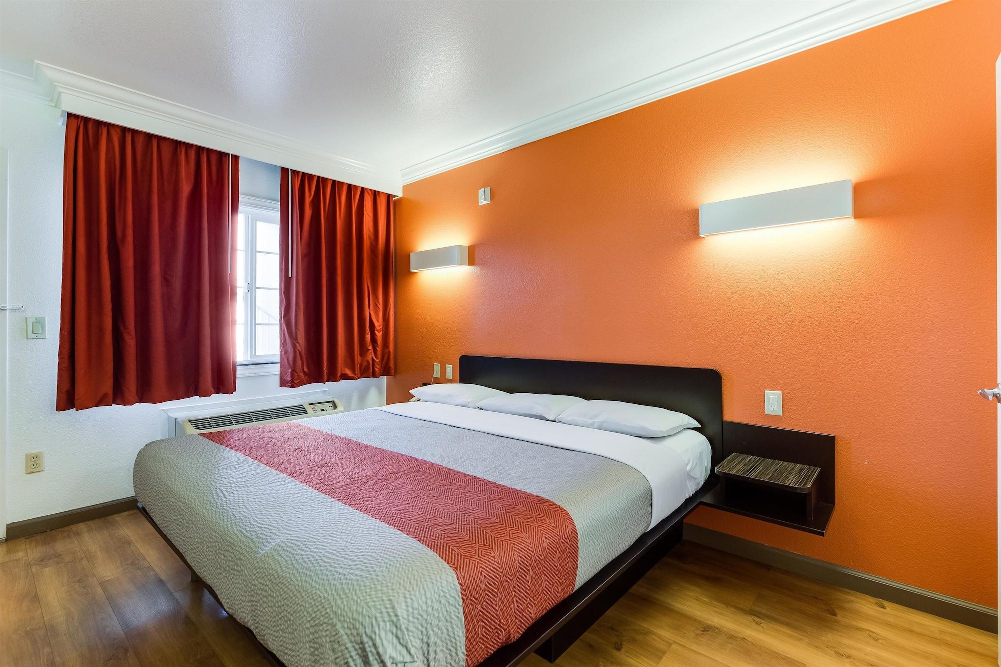 Motel 6-San Jose, Ca - Convention Center Екстериор снимка